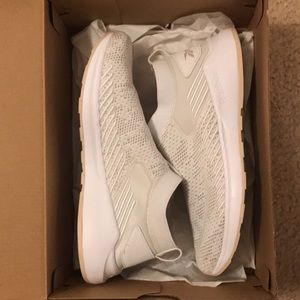 Reebok lite slip on shoe